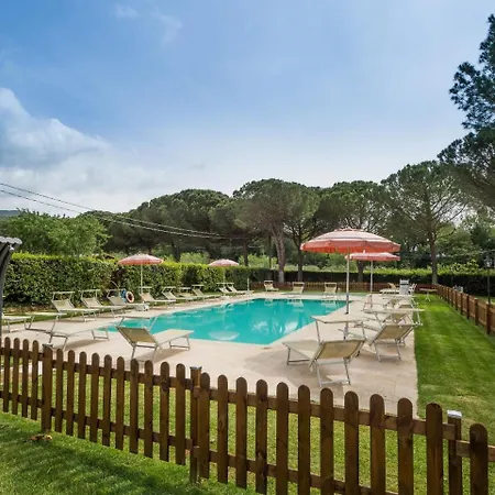 Vernazzano Basso Sleeps 6 * 特拉西梅诺湖畔托罗